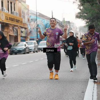 Runner Photo 5892420