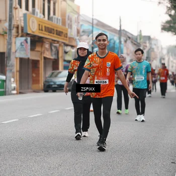 Runner Photo 5892438