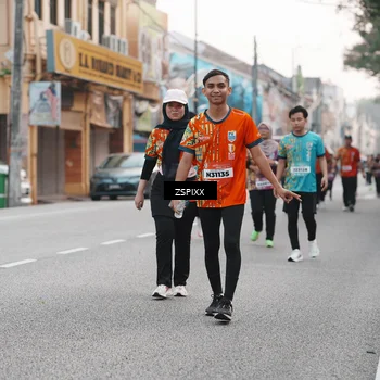 Runner Photo 5892439