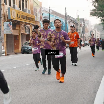 Runner Photo 5892454