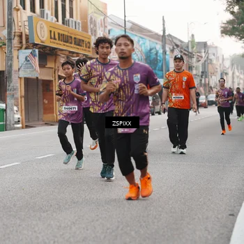 Runner Photo 5892459