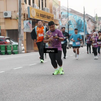 Runner Photo 5892485