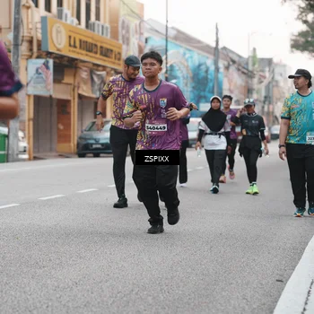 Runner Photo 5892519