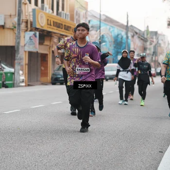 Runner Photo 5892521