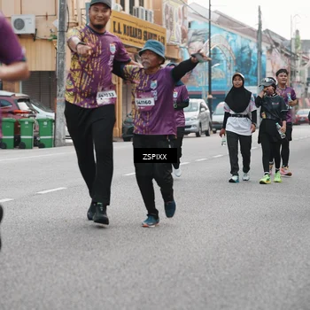 Runner Photo 5892524