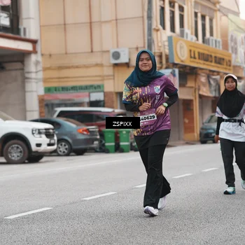 Runner Photo 5892546