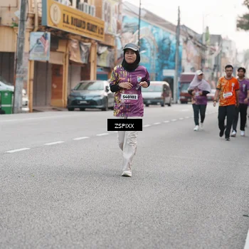 Runner Photo 5892554