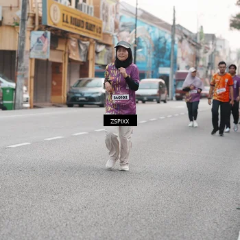 Runner Photo 5892555