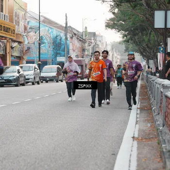 Runner Photo 5892563