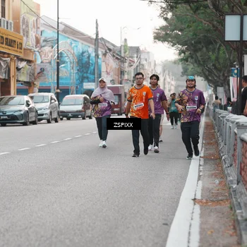 Runner Photo 5892566