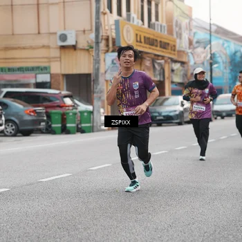 Runner Photo 5892602