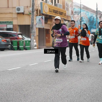 Runner Photo 5892605