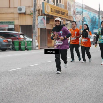 Runner Photo 5892616