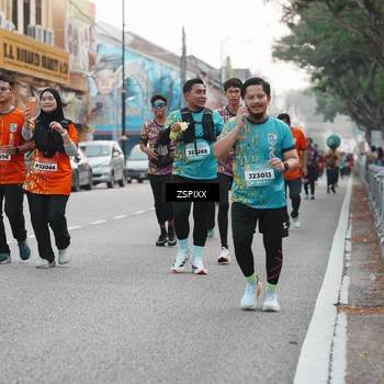Runner Photo 5892617