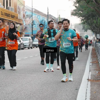 Runner Photo 5892630