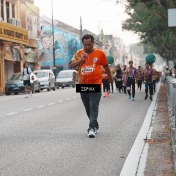 Runner Photo 5892638