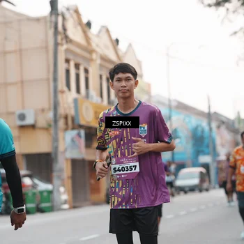 Runner Photo 5892644
