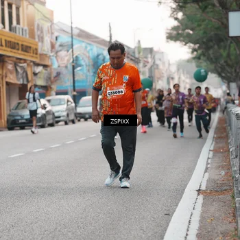 Runner Photo 5892654