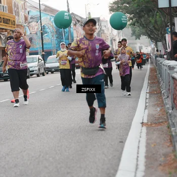 Runner Photo 5892655