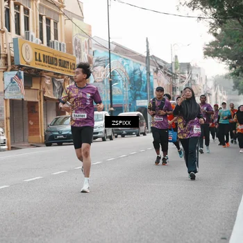 Runner Photo 5892672