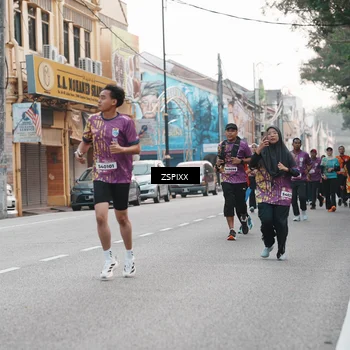Runner Photo 5892675