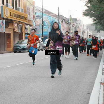 Runner Photo 5892678