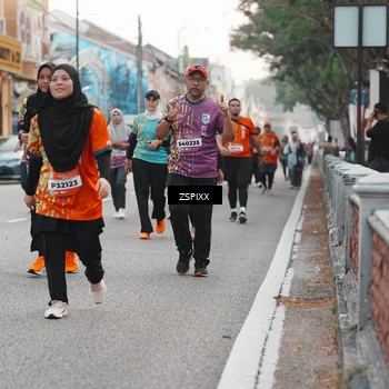Runner Photo 5892700