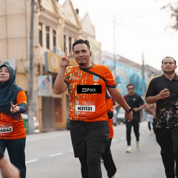 Runner Photo 5892719