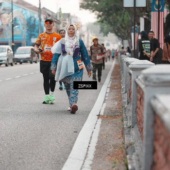 Runner Photo 5892722
