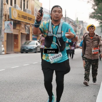Runner Photo 5892746