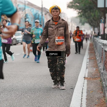 Runner Photo 5892747