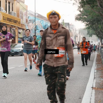 Runner Photo 5892753