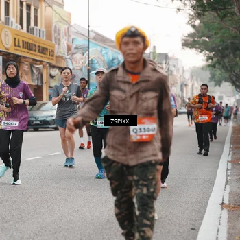 Runner Photo 5892757