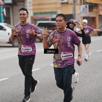 Runner Photo 5892837