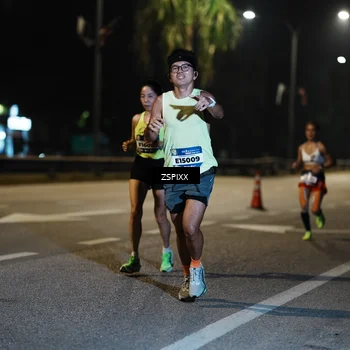 Runner Photo 5892886