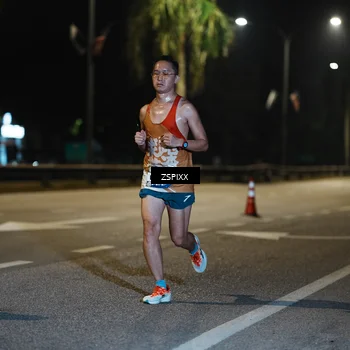 Runner Photo 5892975