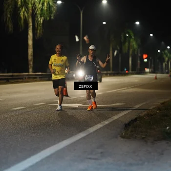 Runner Photo 5892983