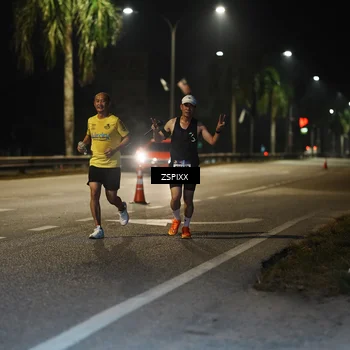 Runner Photo 5892989