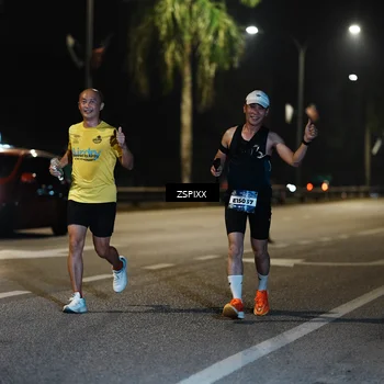 Runner Photo 5893001