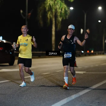 Runner Photo 5893005