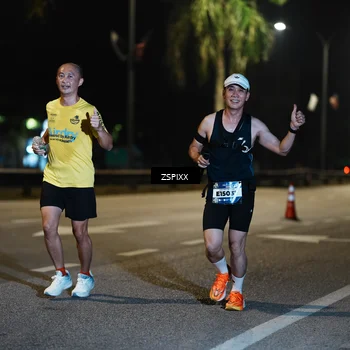 Runner Photo 5893011