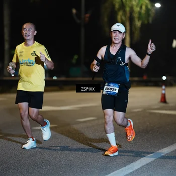 Runner Photo 5893015