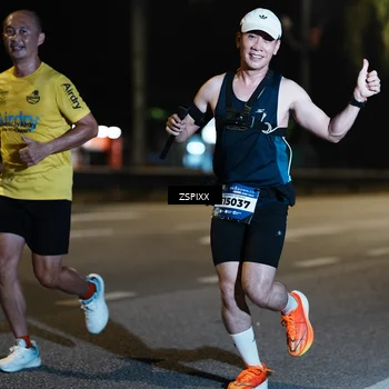 Runner Photo 5893024
