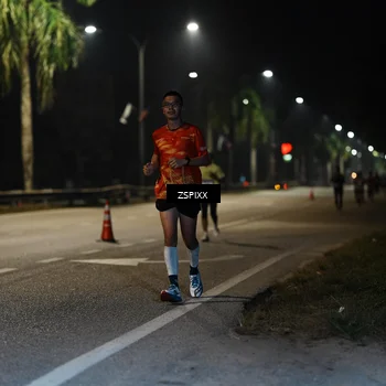 Runner Photo 5893028