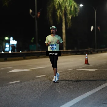 Runner Photo 5893055