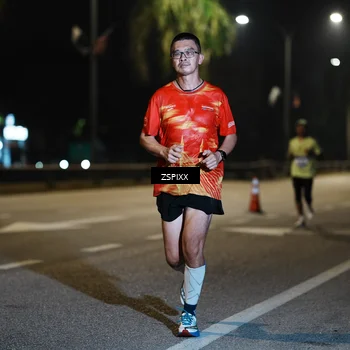 Runner Photo 5893056
