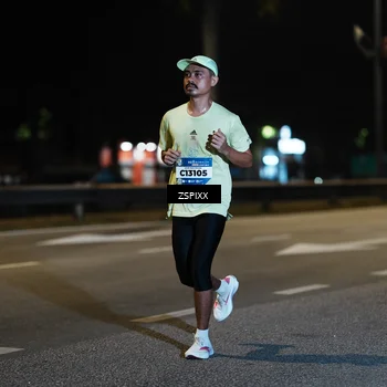 Runner Photo 5893080