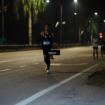 Runner Photo 5893081