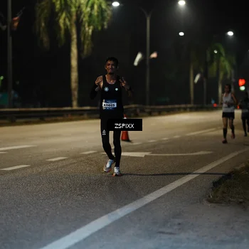 Runner Photo 5893087