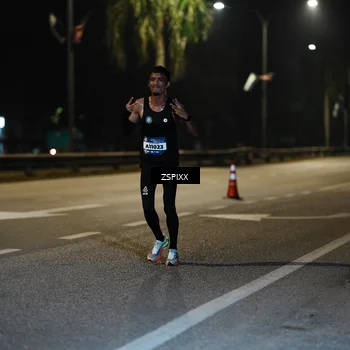 Runner Photo 5893094